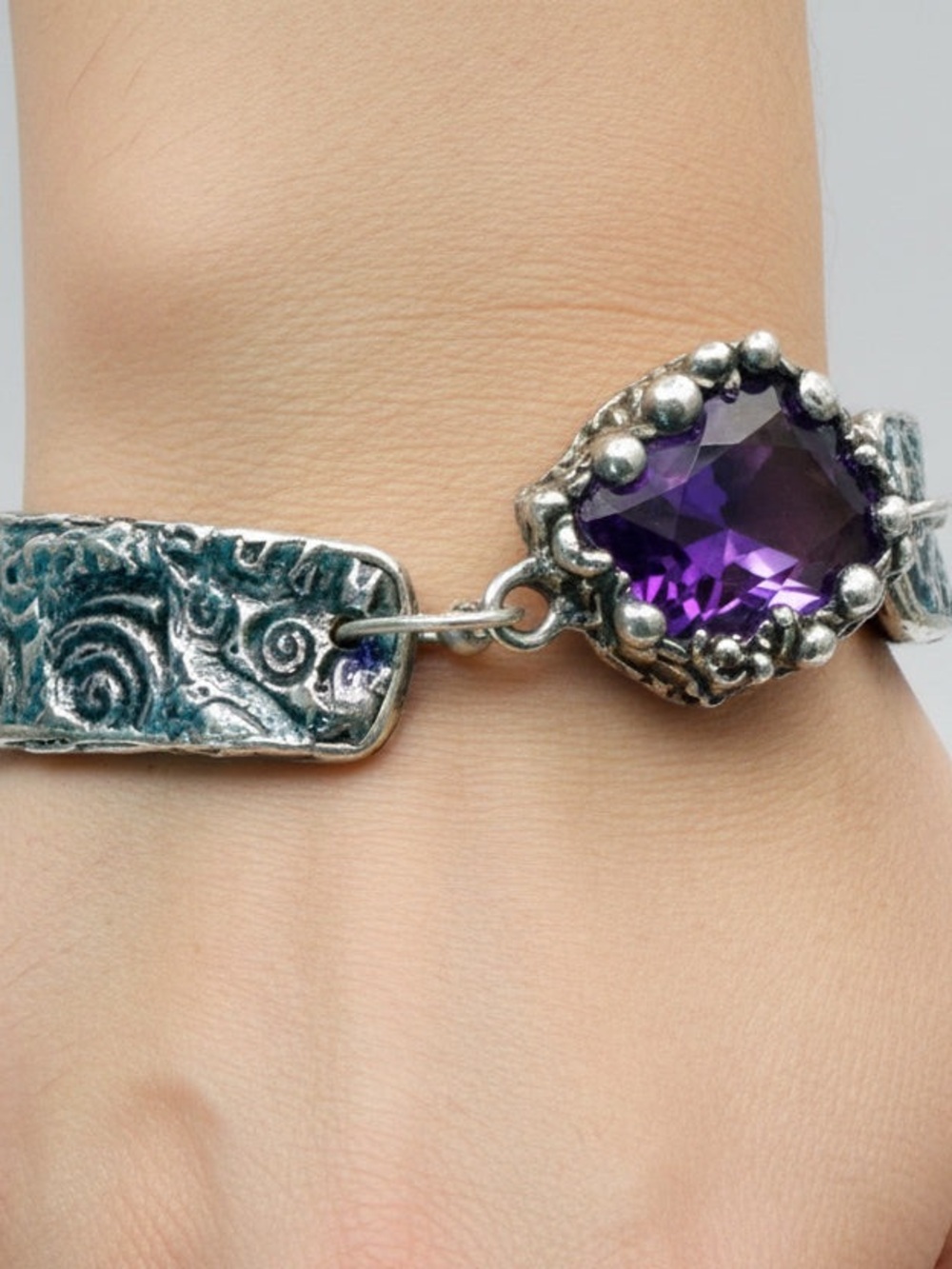 Amethyst Bracelet - Chunky Crystal Intricate Silver Links Adjustable 8" - Picture 5 of 17